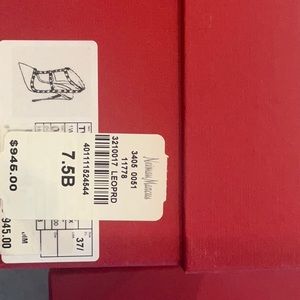 Valentino size 7 1/2 leopard heel